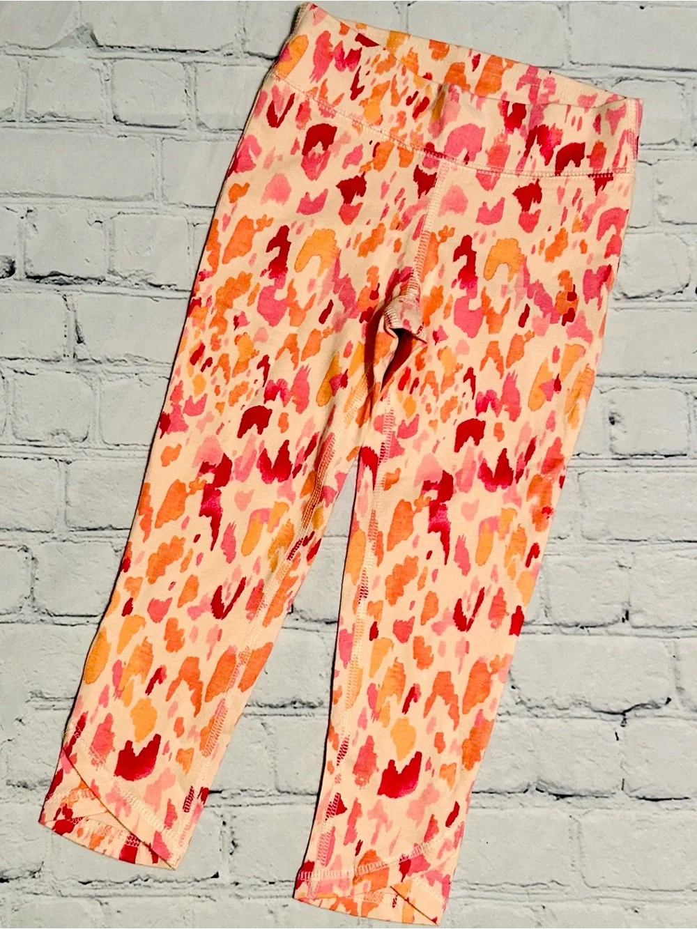 New Gap Pink & Orange Printed Athletic Leggings (Girls 4)